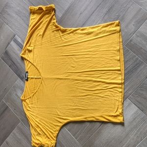 Breeza short sleeve long t-shirt size S/M